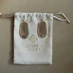 KENDRA SCOTT Elle gold drop earrings in dichroic glass